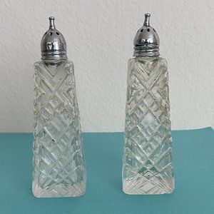 Vintage Anchor Hawking Presses Glass Salt & Pepper Shakers